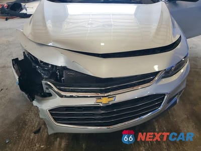 Zdjęcie 12 z 13 samochodu: 2018 CHEVROLET MALIBU LT VIN:1G1ZD5ST3JF219655 - miniatura