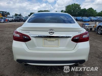 Zdjęcie 6 z 12 samochodu: 2018 NISSAN ALTIMA 2.5 SR VIN:1N4AL3AP4JC260724 - miniatura