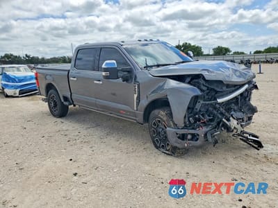Czwarte zdjęcie samochodu z boku: 2024 FORD F250 SUPER DUTY VIN:1FT8W2BM2REE79681 - miniatura