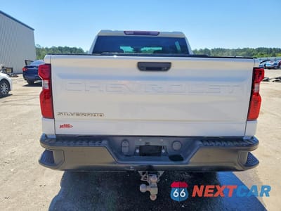 Zdjęcie 6 z 12 samochodu: 2023 CHEVROLET SILVERADO K1500 VIN:1GCPDAEK2PZ217462 - miniatura