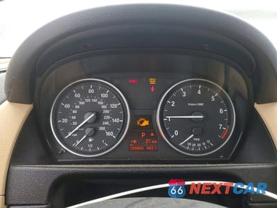 Zdjęcie 9 z 13 samochodu: 2014 BMW X1 XDRIVE28I VIN:WBAVL1C50EVY20659 - miniatura