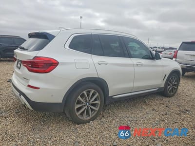 Trzecie zdjęcie samochodu z tyłu: 2019 BMW X3 VIN:5UXTR7C5XKLR48389 - miniatura