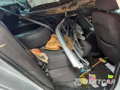 Zdjęcie 10 z 12 samochodu: 2019 CHEVROLET MALIBU VIN:1G1ZB5ST3KF173834 - miniatura
