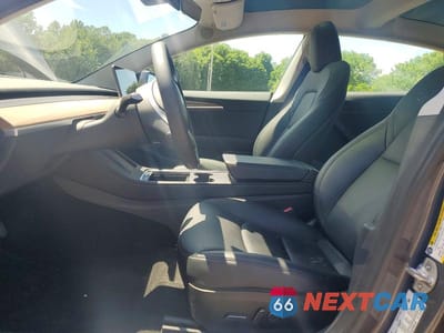 Zdjęcie 7 z 14 samochodu: 2023 TESLA MODEL 3 VIN:5YJ3E1EAXPF669166 - miniatura
