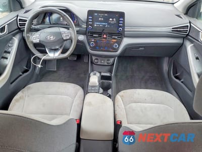 Zdjęcie 8 z 12 samochodu: 2021 HYUNDAI IONIQ SE VIN:KMHC75LJ5MU077788 - miniatura