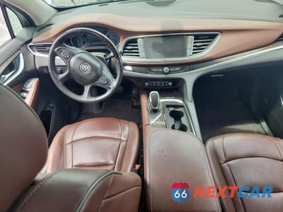 Zdjęcie 8 z 13 samochodu: 2018 BUICK ENCLAVE AVENIR VIN:5GAERDKW6JJ146372 - miniatura