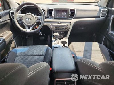Zdjęcie 8 z 12 samochodu: 2019 KIA SPORTAGE LX VIN:KNDPMCAC6K7553033 - miniatura