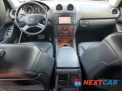Zdjęcie 8 z 13 samochodu: 2010 MERCEDES-BENZ GL 450 4MATIC VIN:4JGBF7BE4AA546073 - miniatura