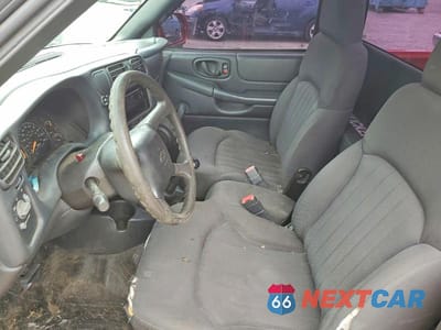 Zdjęcie 10 z 12 samochodu: 2003 CHEVROLET S TRUCK S10 VIN:1GCCS14H238216631 - miniatura