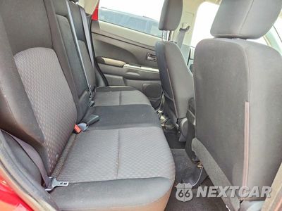 Zdjęcie 11 z 13 samochodu: 2019 MITSUBISHI OUTLANDER SPORT ES VIN:JA4AP3AU9KU027173 - miniatura