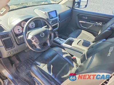 Zdjęcie 8 z 12 samochodu: 2015 NISSAN TITAN PRO-4X VIN:1N6BA0EC9FN510090 - miniatura