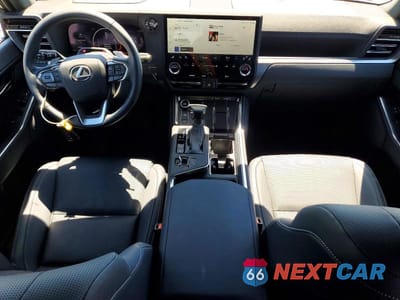 Zdjęcie 8 z 14 samochodu: 2025 LEXUS GX 550 LUXURY+ VIN:JTJVBCDX8S5064346 - miniatura