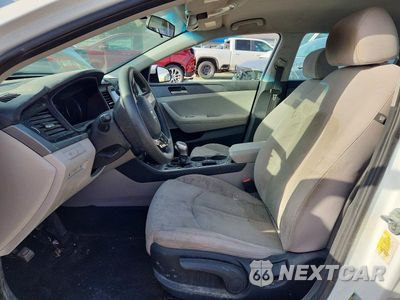 Zdjęcie 7 z 12 samochodu: 2018 HYUNDAI SONATA SE VIN:5NPE24AF9JH612731 - miniatura