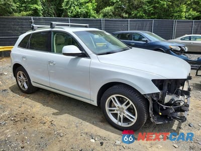 Czwarte zdjęcie samochodu z boku: 2015 AUDI Q5 TDI PREMIUM PLUS VIN:WA1CMAFPXFA098382 - miniatura