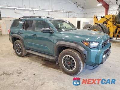 Czwarte zdjęcie samochodu z boku: 2026 TOYOTA 4RUNNER TRD OFF-ROAD PREMIUM VIN:JTEVA5BR7T5113636 - miniatura