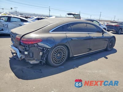 Trzecie zdjęcie samochodu z tyłu: 2024 MERCEDES-BENZ EQS SEDAN 580 4MATIC VIN:W1KCG4EB1RA046105 - miniatura