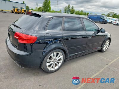 Trzecie zdjęcie samochodu z tyłu: 2011 AUDI A3 PREMIUM VIN:WAUFEAFM1BA020246 - miniatura