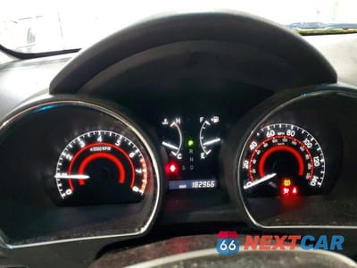 Zdjęcie 9 z 13 samochodu: 2012 TOYOTA HIGHLANDER SE VIN:5TDBK3EH7CS135206 - miniatura