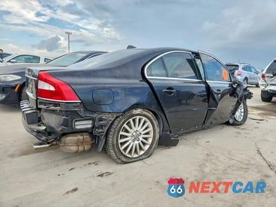 Trzecie zdjęcie samochodu z tyłu: 2012 VOLVO S80 3.2 VIN:YV1952AS0C1152664 - miniatura