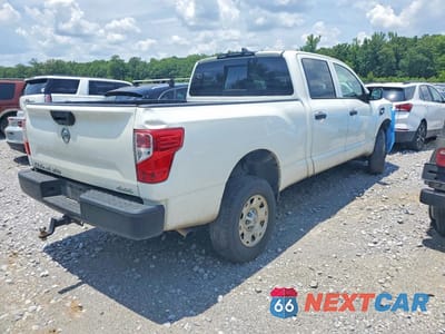 Trzecie zdjęcie samochodu z tyłu: 2022 NISSAN TITAN XD S VIN:1N6AA1FA5NN106412 - miniatura