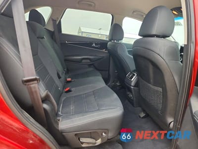 Zdjęcie 11 z 13 samochodu: 2020 KIA SORENTO LX VIN:5XYPGDA39LG673023 - miniatura