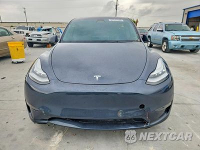 Piąte zdjęcie samochodu w środku: 2023 TESLA MODEL Y VIN:7SAYGDEE5PA044937 - miniatura