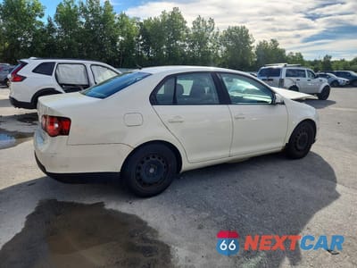 Trzecie zdjęcie samochodu z tyłu: 2008 VOLKSWAGEN JETTA S VIN:3VWJZ71K28M169526 - miniatura