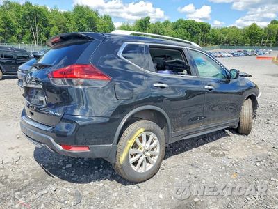 Trzecie zdjęcie samochodu z tyłu: 2017 NISSAN ROGUE SV VIN:5N1AT2MV2HC885445 - miniatura