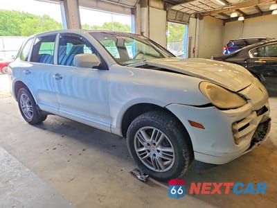Czwarte zdjęcie samochodu z boku: 2008 PORSCHE CAYENNE VIN:WP1AA29P98LA12427 - miniatura