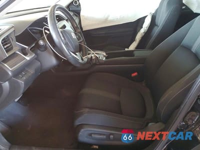 Zdjęcie 7 z 12 samochodu: 2019 HONDA CIVIC EX VIN:JHMFC1F39KX011127 - miniatura