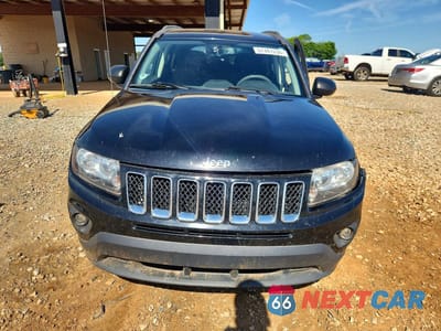 Piąte zdjęcie samochodu w środku: 2016 JEEP COMPASS SPORT VIN:1C4NJCBA4GD743533 - miniatura