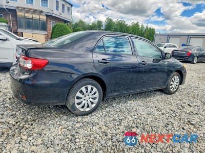 Trzecie zdjęcie samochodu z tyłu: 2012 TOYOTA COROLLA LE VIN:2T1BU4EE9CC895667 - miniatura
