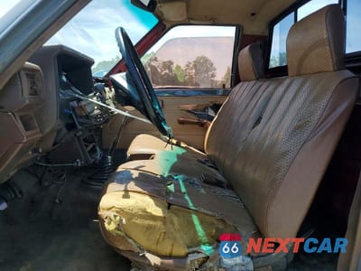 Zdjęcie 7 z 12 samochodu: 1986 TOYOTA PICKUP RN63 STD VIN:JT4RN63R8G0004507 - miniatura