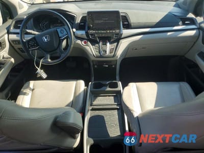 Zdjęcie 8 z 14 samochodu: 2019 HONDA ODYSSEY EXL VIN:5FNRL6H72KB001755 - miniatura