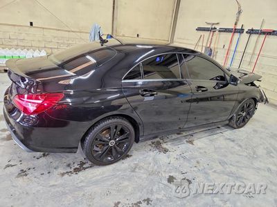Trzecie zdjęcie samochodu z tyłu: 2018 MERCEDES-BENZ CLA 250 4MATIC VIN:WDDSJ4GB1JN694230 - miniatura