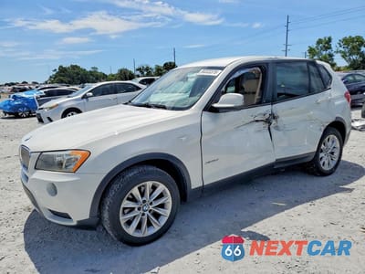 2014 BMW X3 XDRIVE28I 5UXWX9C59E0D31220 - główne zdjęcie licytacji z USA - miniatura