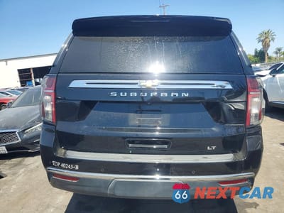 Zdjęcie 6 z 13 samochodu: 2021 CHEVROLET SUBURBAN C1500 LT VIN:1GNSCCKD8MR360272 - miniatura