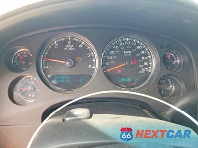 Zdjęcie 9 z 12 samochodu: 2012 CHEVROLET SUBURBAN K1500 LTZ VIN:1GNSKKE74CR111131 - miniatura
