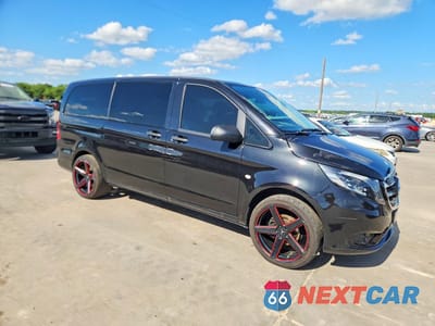 Czwarte zdjęcie samochodu z boku: 2018 MERCEDES-BENZ METRIS VIN:WD4PG2EE5J3489740 - miniatura