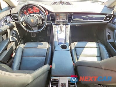 Zdjęcie 8 z 12 samochodu: 2015 PORSCHE PANAMERA 2 VIN:WP0AA2A70FL005974 - miniatura