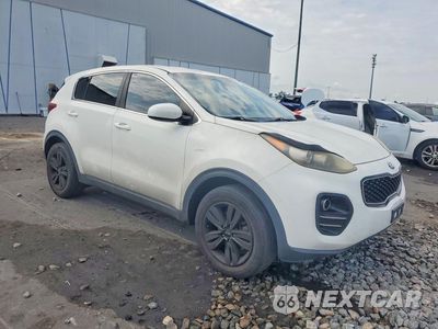 Czwarte zdjęcie samochodu z boku: 2017 KIA SPORTAGE LX VIN:KNDPMCAC3H7116325 - miniatura