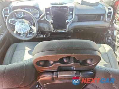 Zdjęcie 8 z 12 samochodu: 2026 RAM 2500 BIG HORN VIN:3C6UR5DJXTG297762 - miniatura