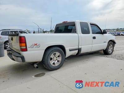 Trzecie zdjęcie samochodu z tyłu: 1999 CHEVROLET SILVERADO C1500 VIN:1GCEC19W8XZ203704 - miniatura
