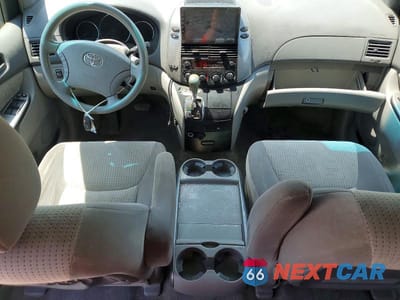 Zdjęcie 8 z 13 samochodu: 2009 TOYOTA SIENNA LE 7-PASSENGER VIN:5TDZK23C89S250521 - miniatura