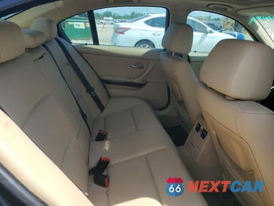Zdjęcie 10 z 12 samochodu: 2007 BMW 328 XI SULEV VIN:WBAVC73547KP30681 - miniatura