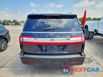 Zdjęcie 6 z 12 samochodu: 2020 LINCOLN NAVIGATOR RESERVE VIN:5LMJJ2KT1LEL04412 - miniatura