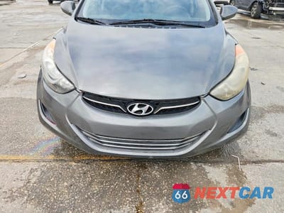 Zdjęcie 11 z 12 samochodu: 2013 HYUNDAI ELANTRA GLS VIN:5NPDH4AE7DH258942 - miniatura