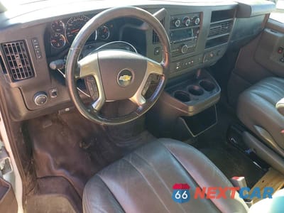 Zdjęcie 8 z 13 samochodu: 2018 CHEVROLET EXPRESS G3500 VIN:1GCZGGFG5J1251138 - miniatura