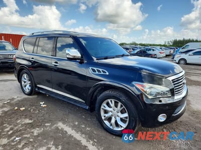 Czwarte zdjęcie samochodu z boku: 2011 INFINITI QX56 BASE VIN:JN8AZ2ND9B9700748 - miniatura