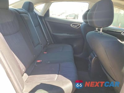 Zdjęcie 10 z 12 samochodu: 2019 NISSAN SENTRA SV VIN:3N1AB7AP3KY448361 - miniatura